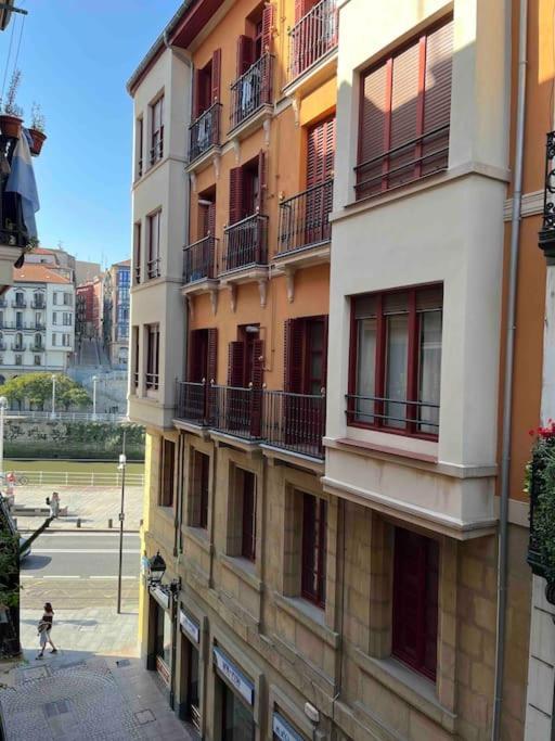 Apartmán Gurea Casco Viejo Bilbao Exteriér fotografie